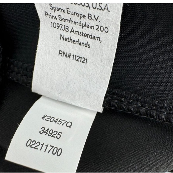 Spanx Leather Like Flare Pants in Black Size XL Petite NEW with Tags - Picture 11 of 17